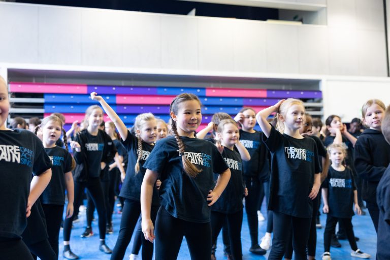 Theatretrain performing arts classes for kids