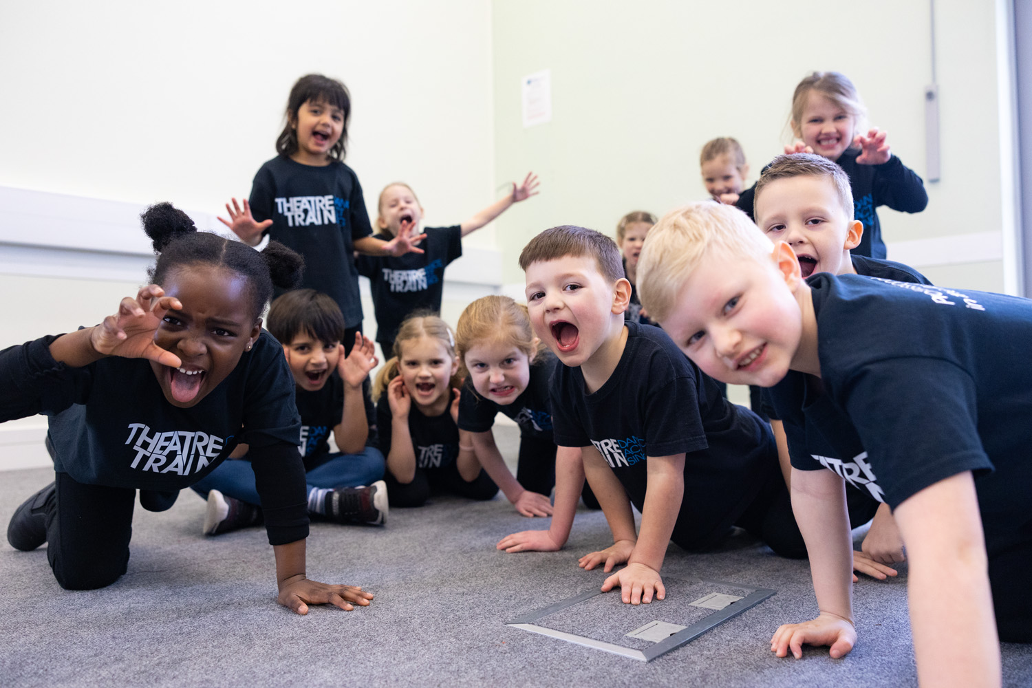 Children aged 4 to 5 taking part in a Theatretrain Minis performing arts class in Maldon